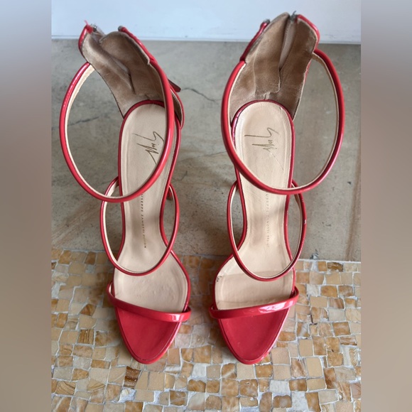 Guiseppe Zanotti Shoes - Gorgeous Hot Pink Heels – Bold and Chic